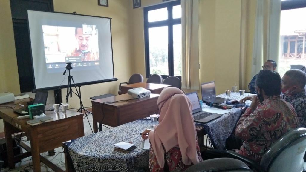 sosialisasi e court